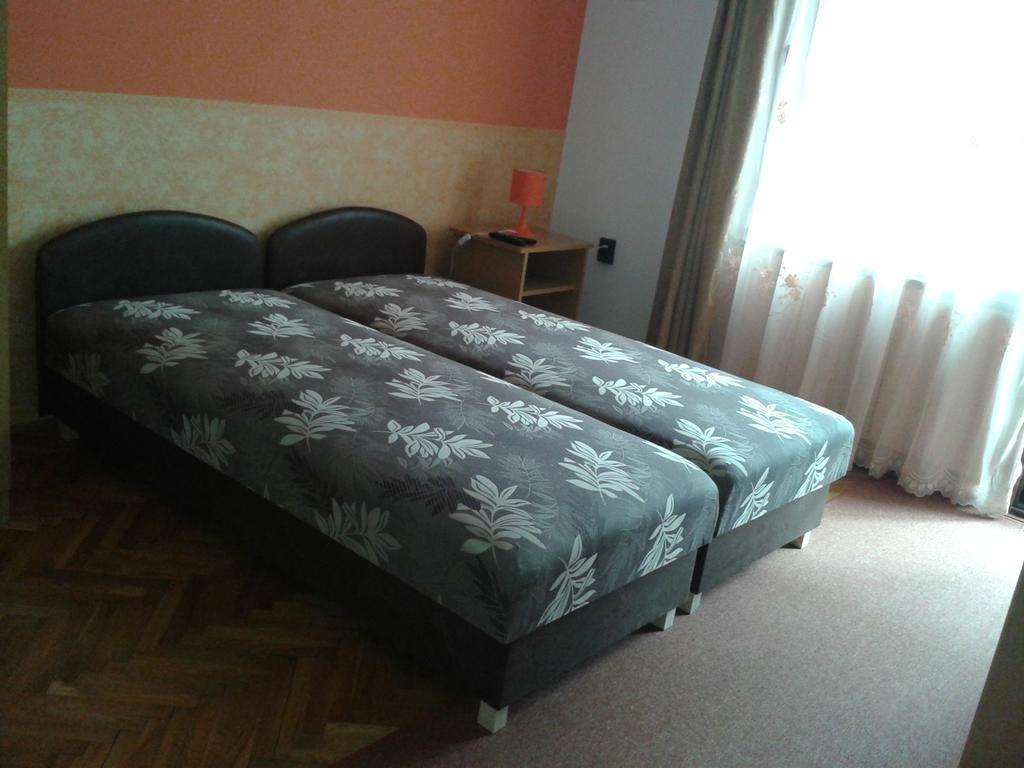 Petra Vendeghaz Apartment Bük Стая снимка