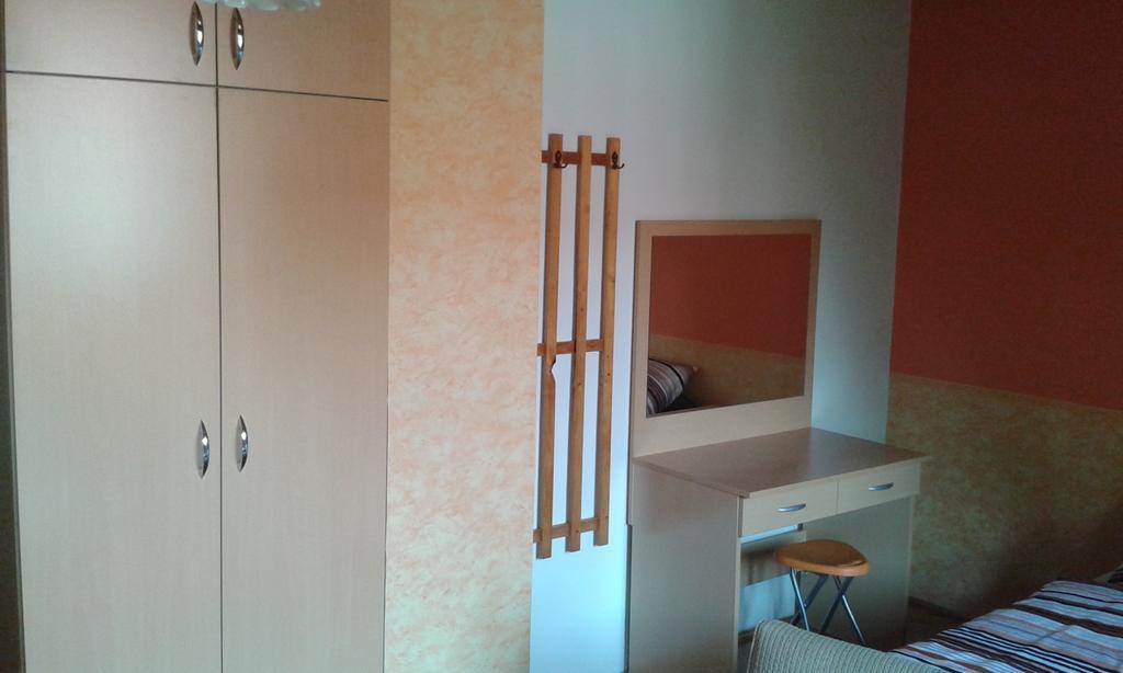 Petra Vendeghaz Apartment Bük Екстериор снимка